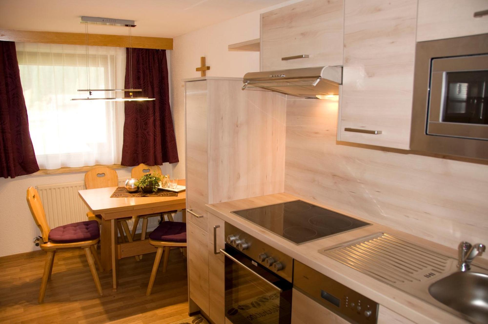 Апартаменты Haus Astoria Санкт-Леонхард-им-Пицталь Экстерьер фото