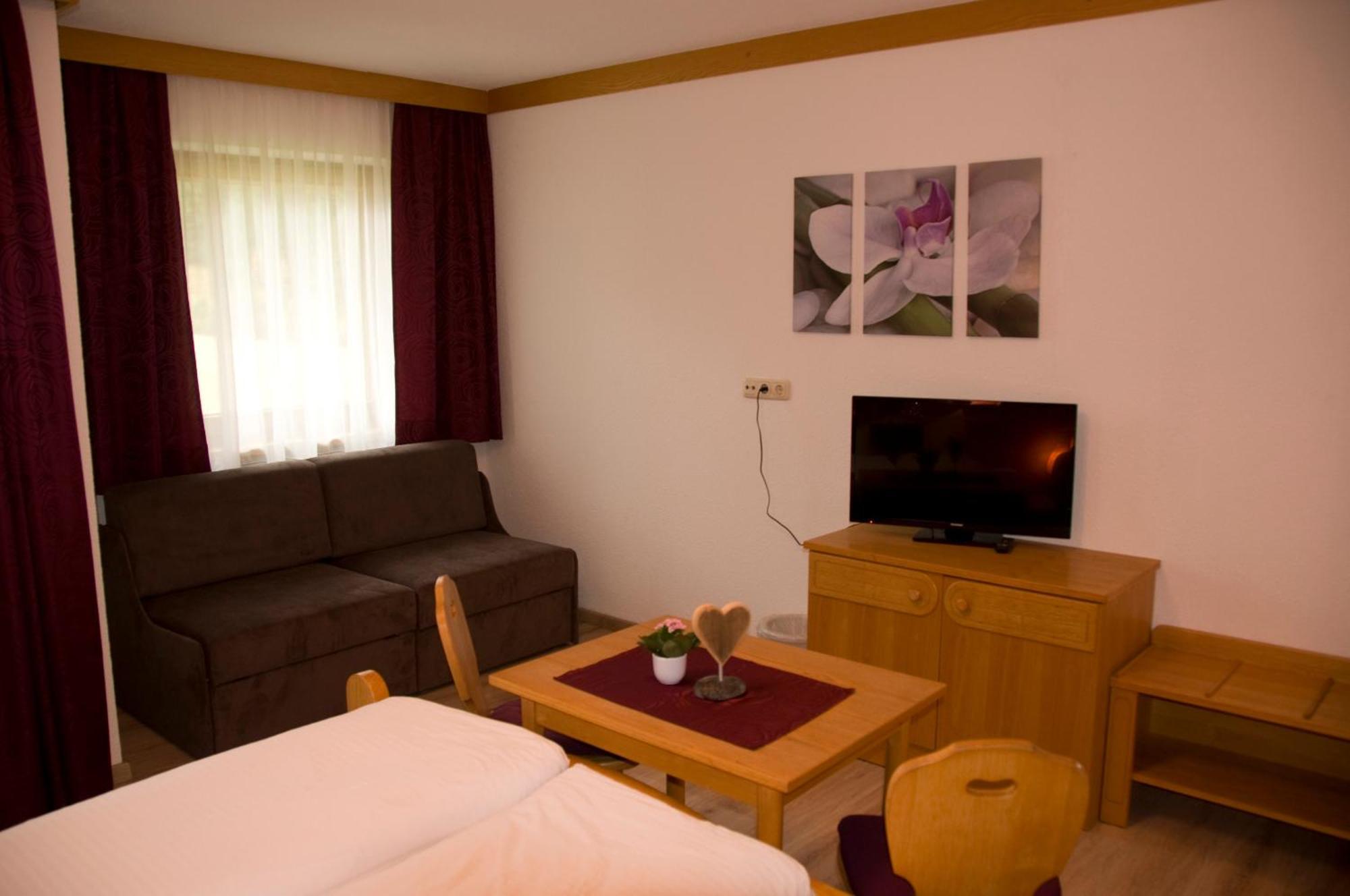Апартаменты Haus Astoria Санкт-Леонхард-им-Пицталь Экстерьер фото